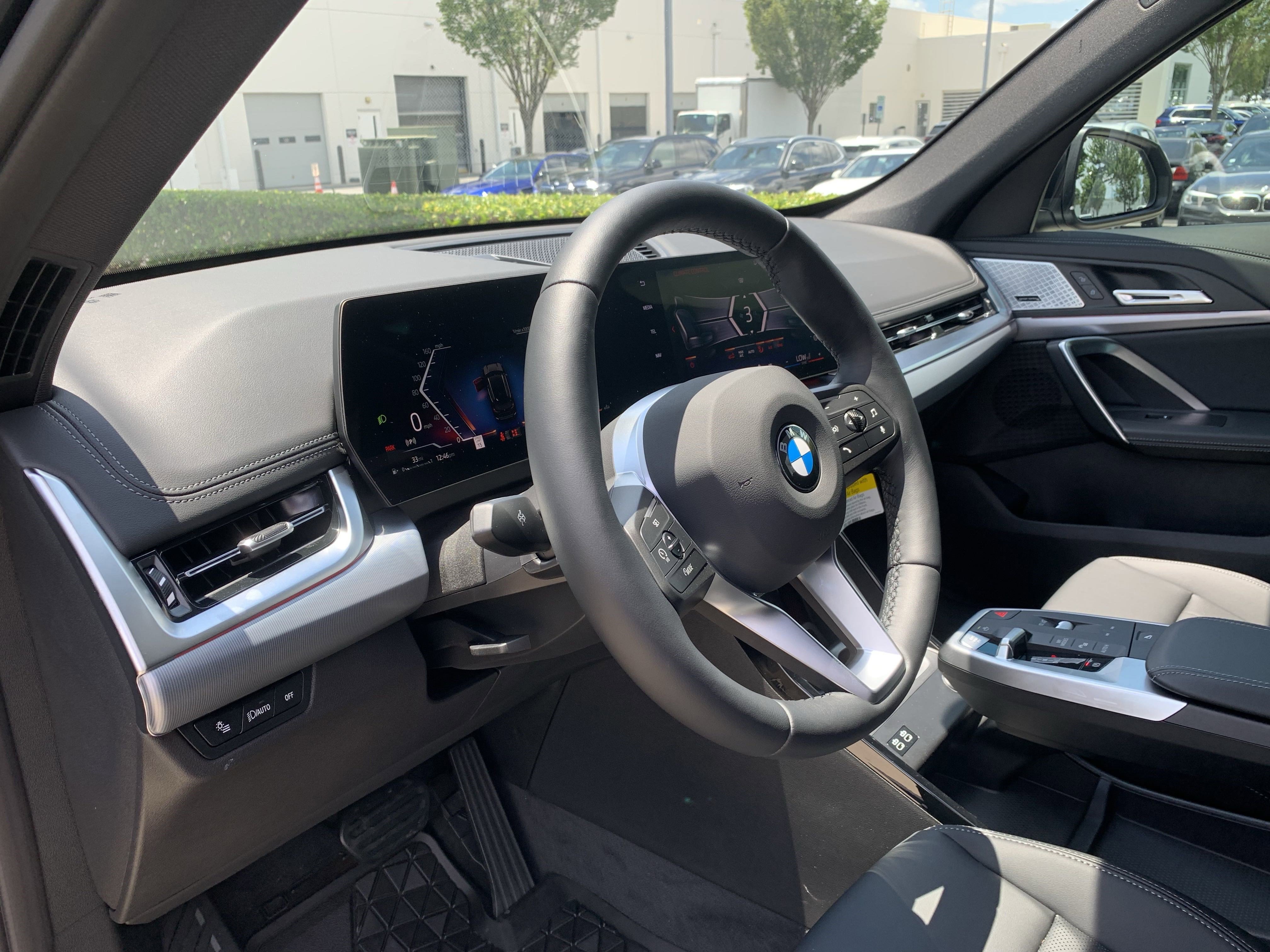 Used 2025 BMW X1 xDrive28i w/ Convenience Package image 16