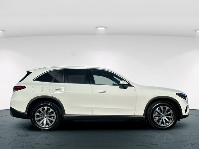 Certified 2026 Mercedes-Benz GLC 300 4MATIC image 7