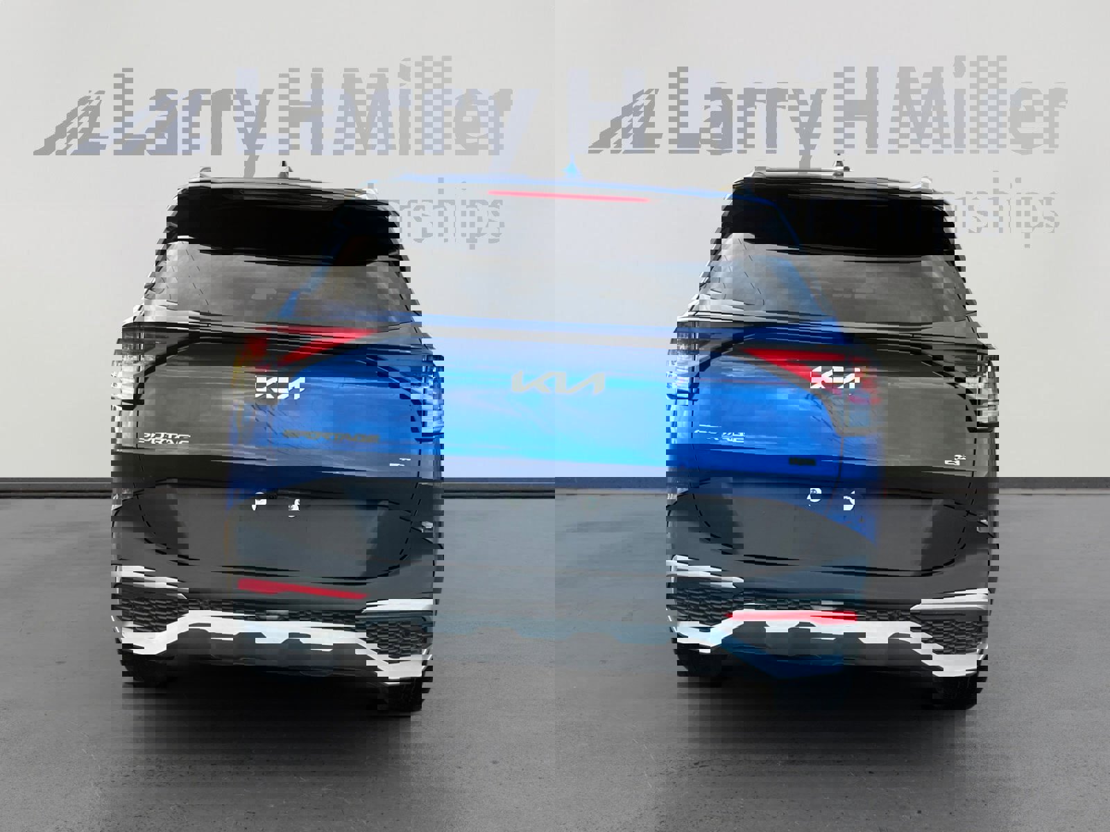 Used 2023 Kia Sportage EX image 5