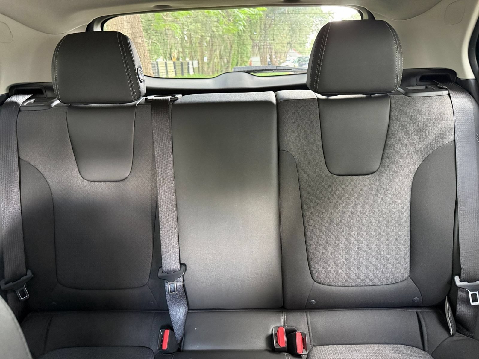 Used 2025 Buick Encore GX Preferred FWD image 34