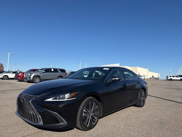 Used 2025 Lexus ES 350 w/ Premium Package