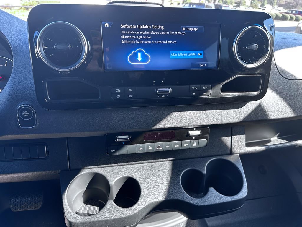 New 2026 Mercedes-Benz Sprinter 2500 image 4