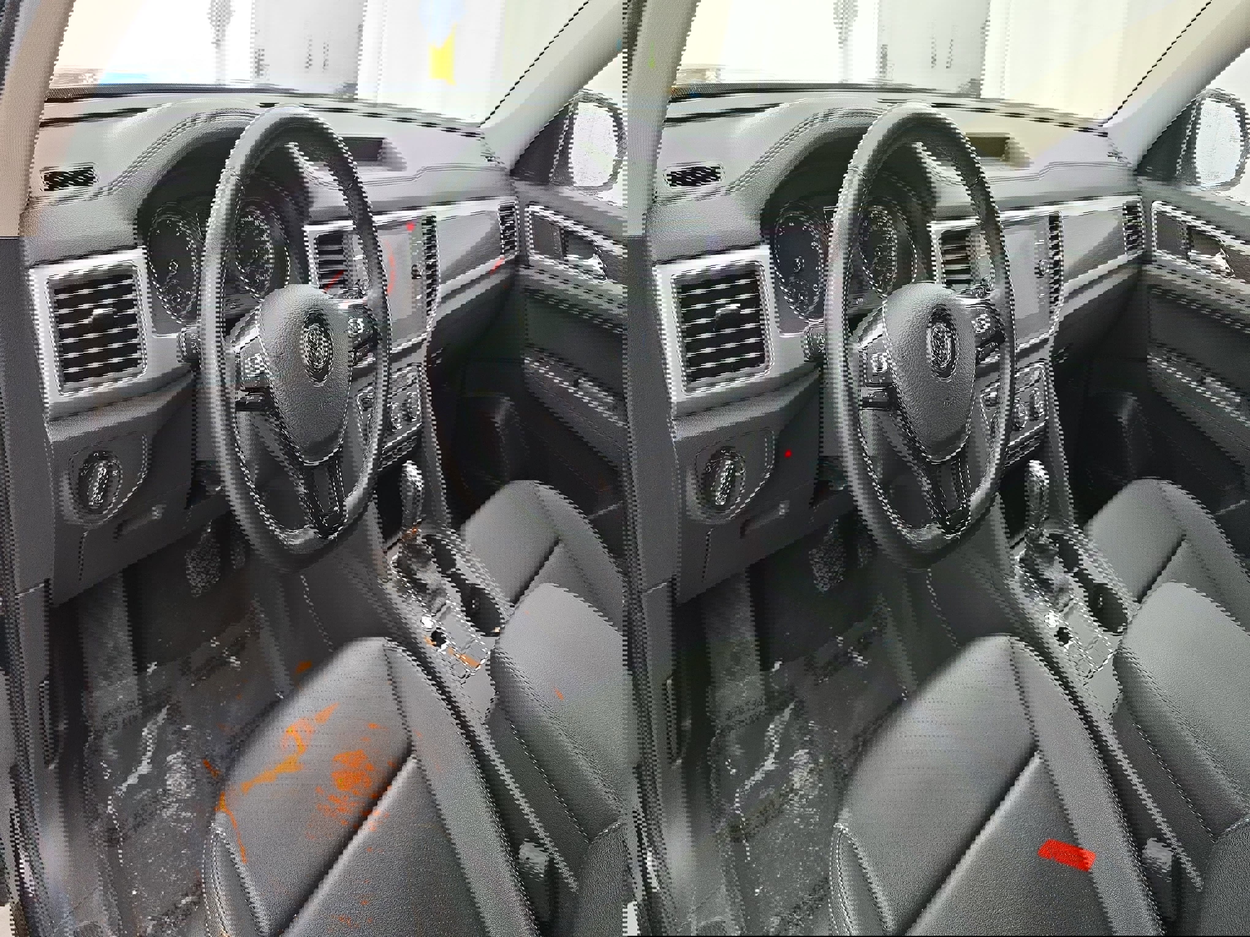 Used 2019 Volkswagen Atlas SE image 17