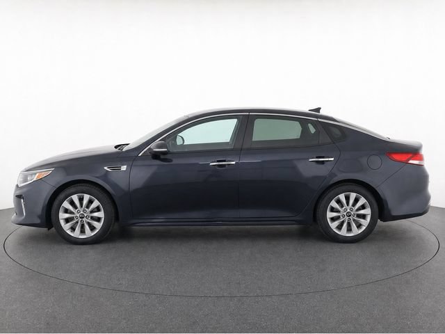 Used 2018 Kia Optima S FWD image 6