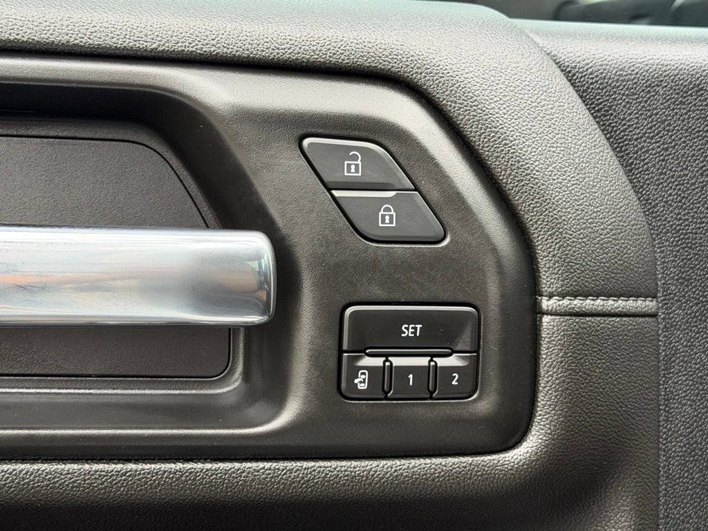 Used 2021 Chevrolet Silverado 3500 High Country w/ Technology Package AWD/4WD image 20
