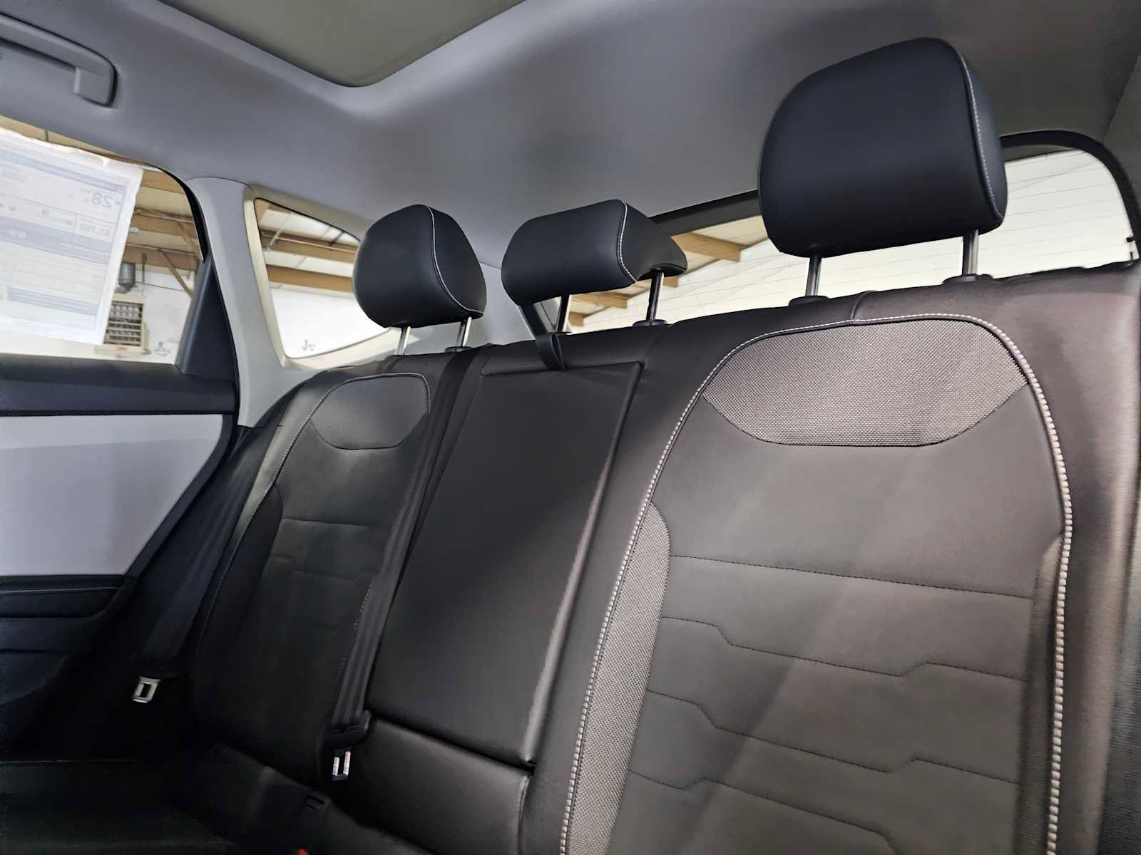 New 2026 Volkswagen Taos SE AWD/4WD image 18