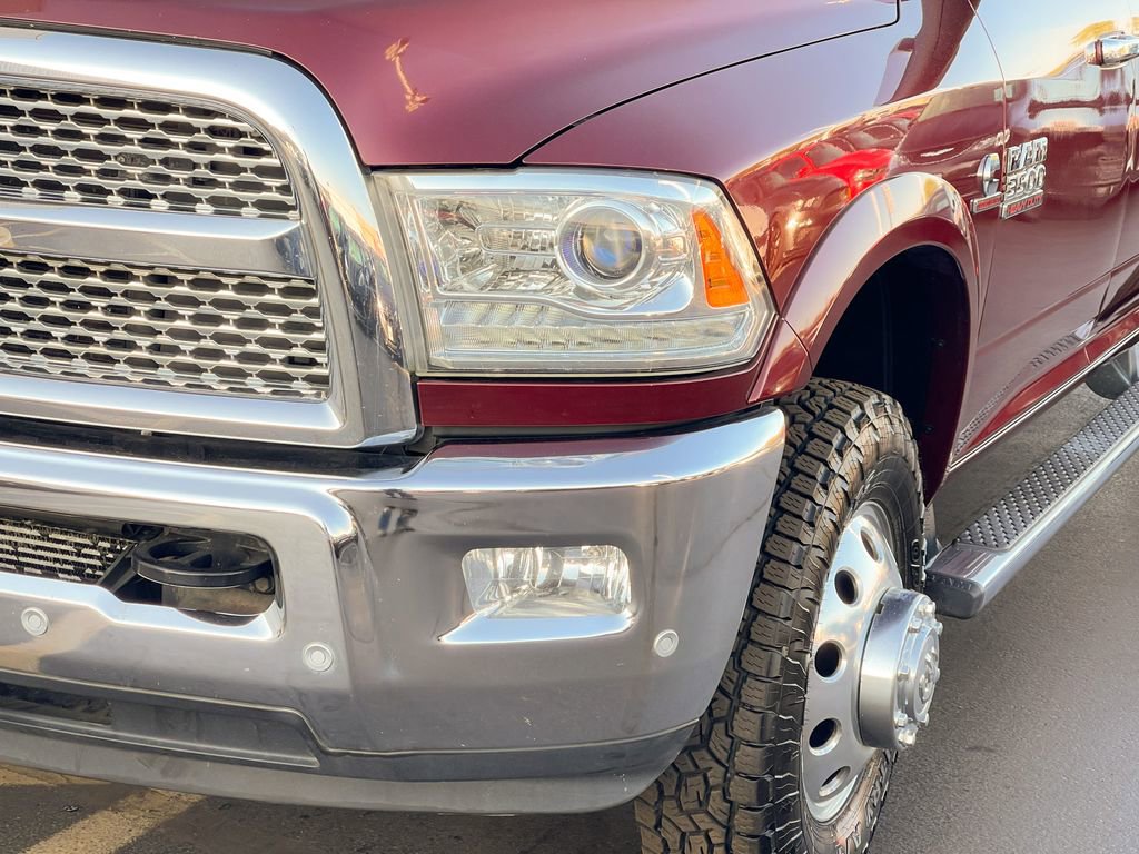 Used 2018 RAM 3500 Laramie image 33