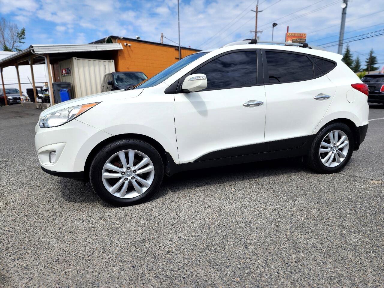 Used 2013 Hyundai Tucson Limited image 8