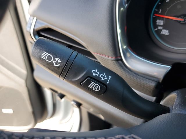 Used 2023 Chevrolet Traverse RS image 26