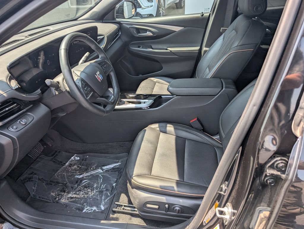 Used 2025 Buick Envista Avenir FWD image 13
