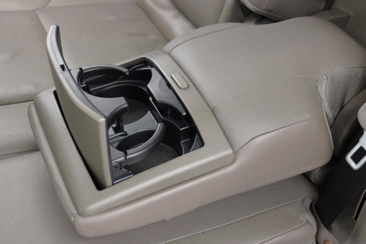 Used 2017 Lexus GX 460 Premium w/ Premium Package image 40