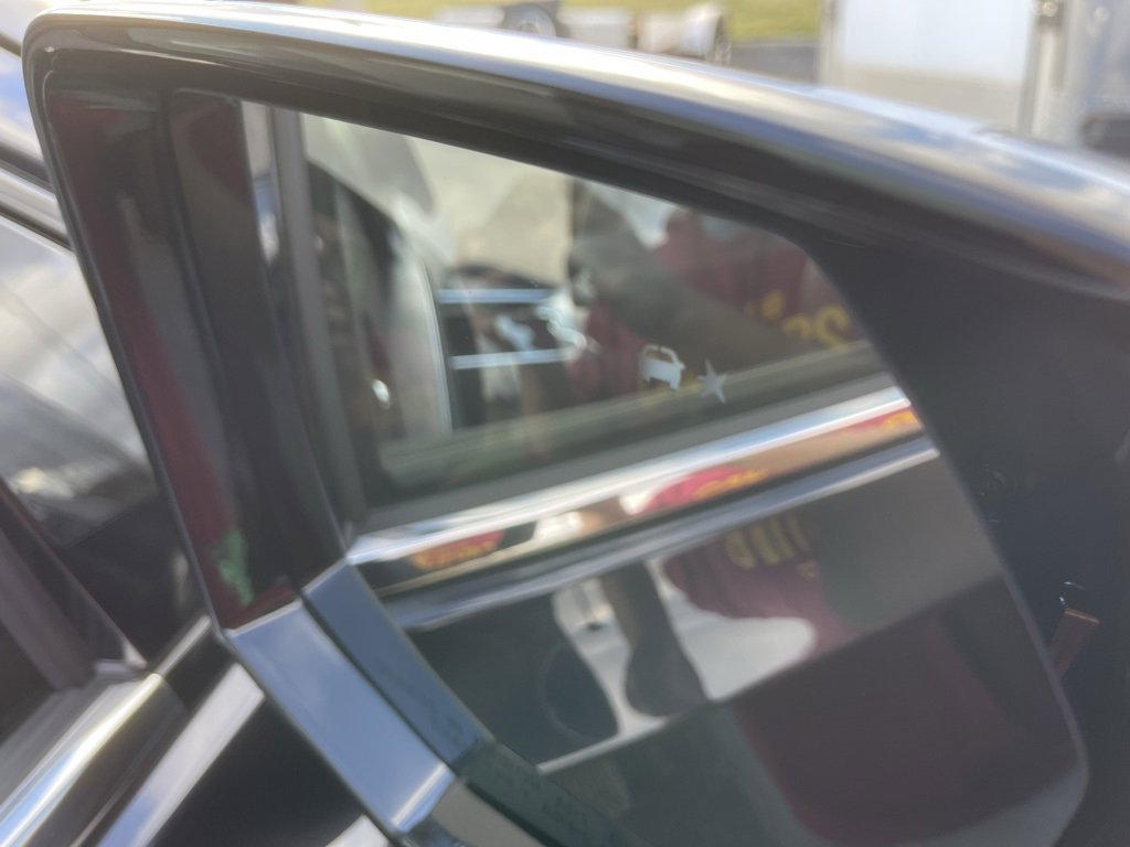 New 2026 Chevrolet Suburban Premier image 35