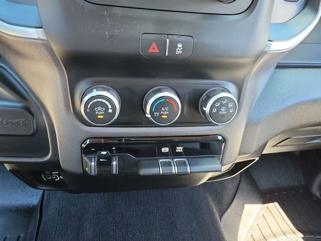 Used 2019 RAM 3500 Big Horn AWD/4WD image 18