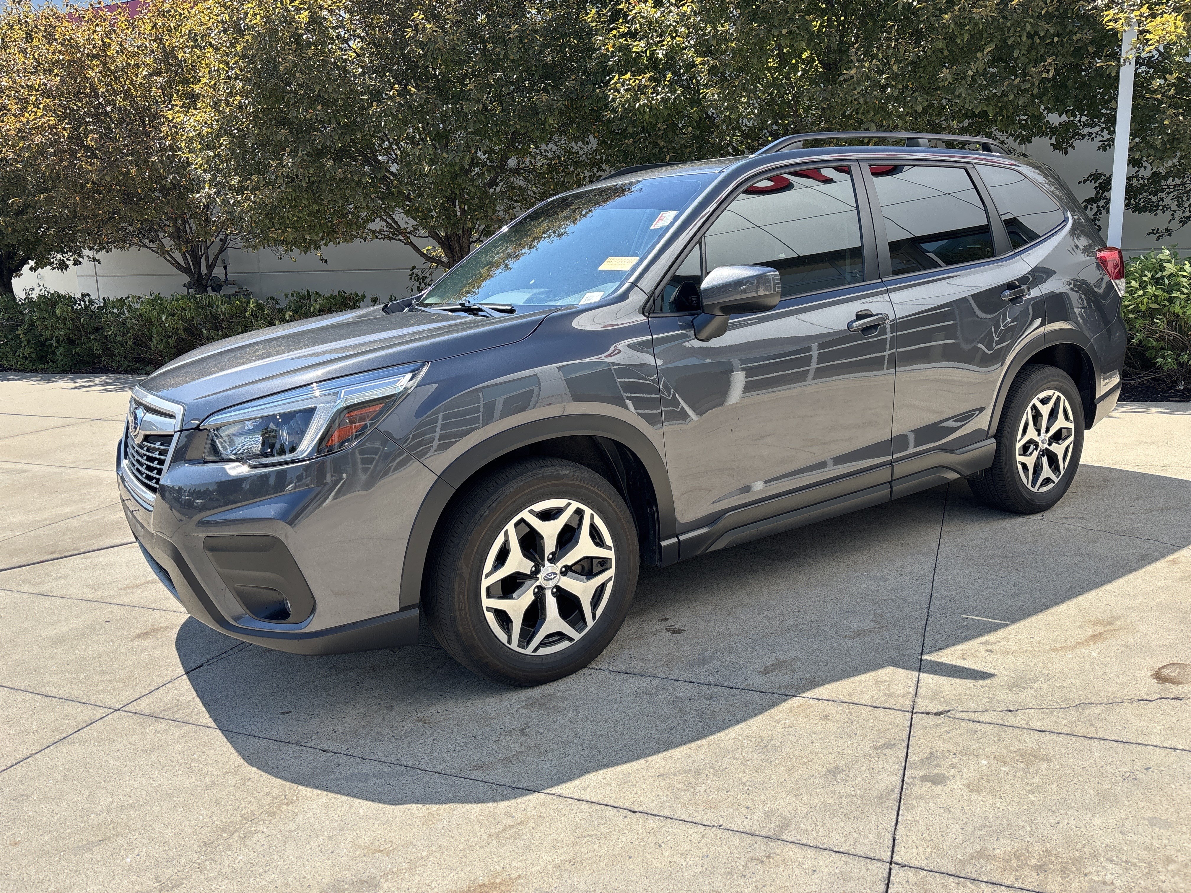 Used 2021 Subaru Forester Premium w/ Popular Package #1 AWD/4WD image 3
