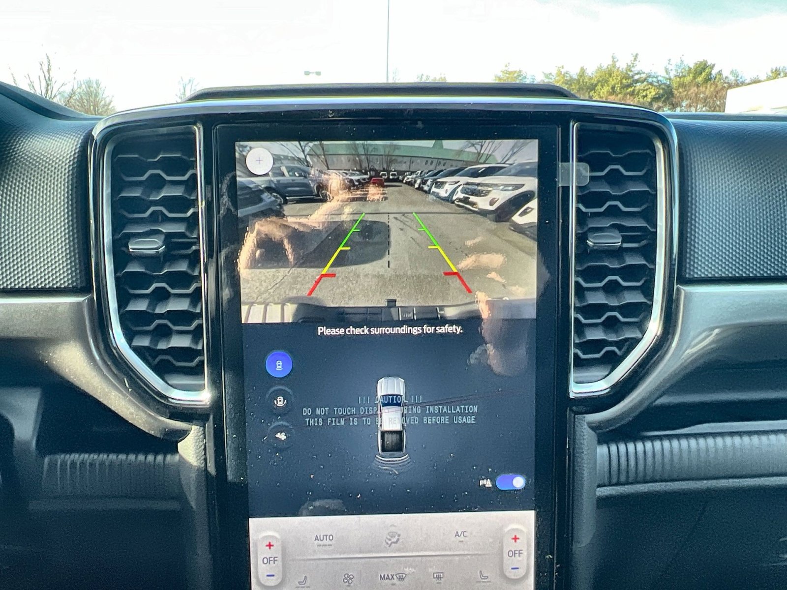 New 2025 Ford Ranger XLT w/ Equipment Group 301A High image 19