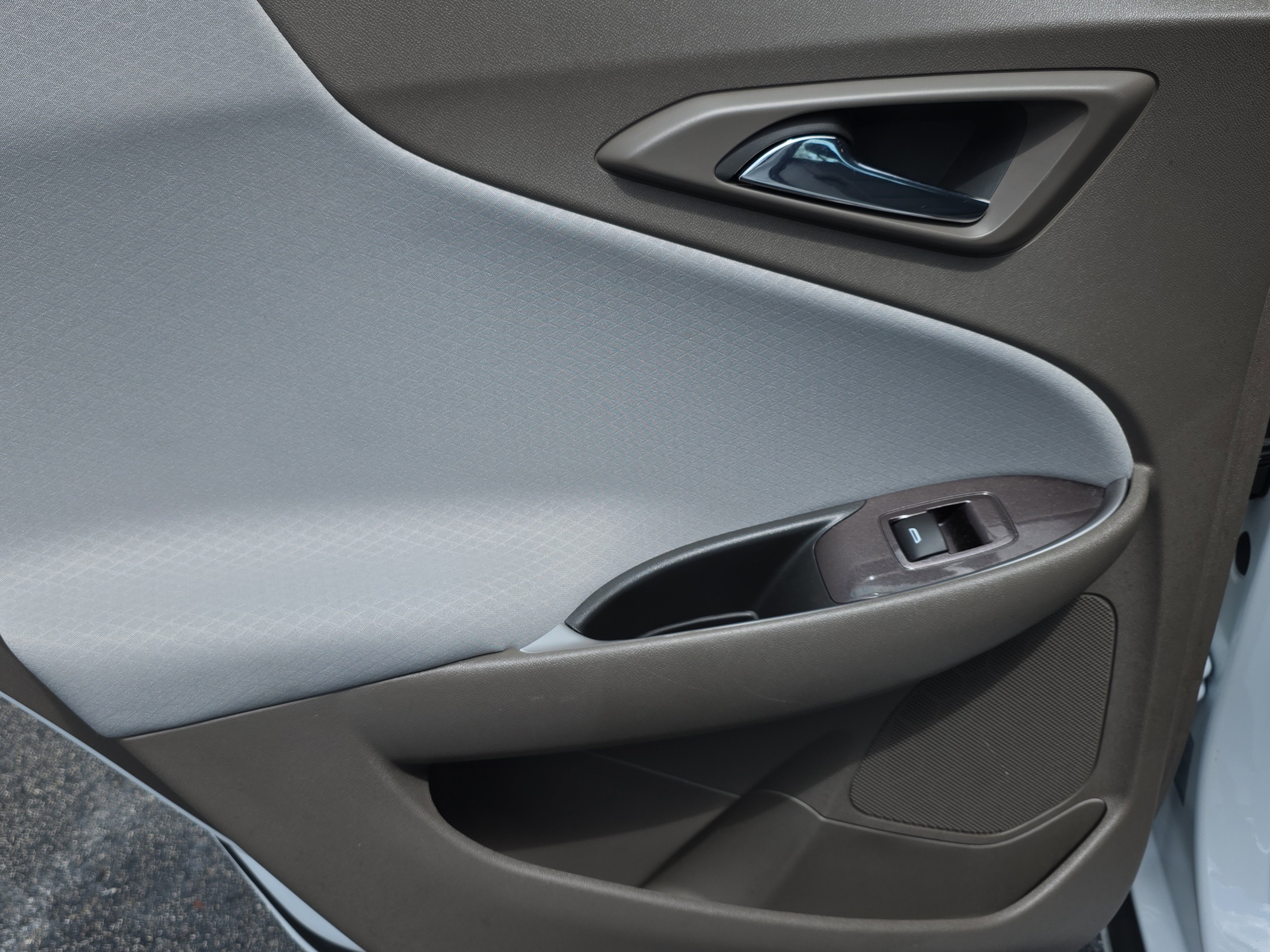 Used 2023 Chevrolet Malibu LS image 13