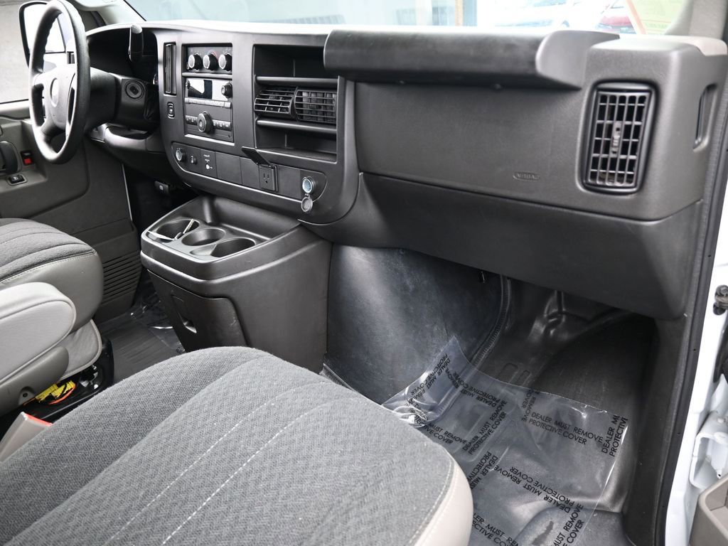 Used 2024 Chevrolet Express 2500 w/ Driver Convenience Package image 38