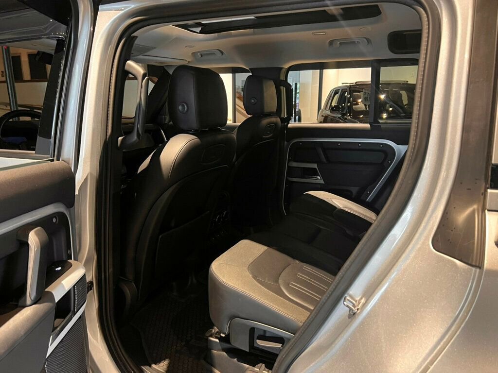 Used 2020 Land Rover Defender 110 First Edition AWD/4WD image 22