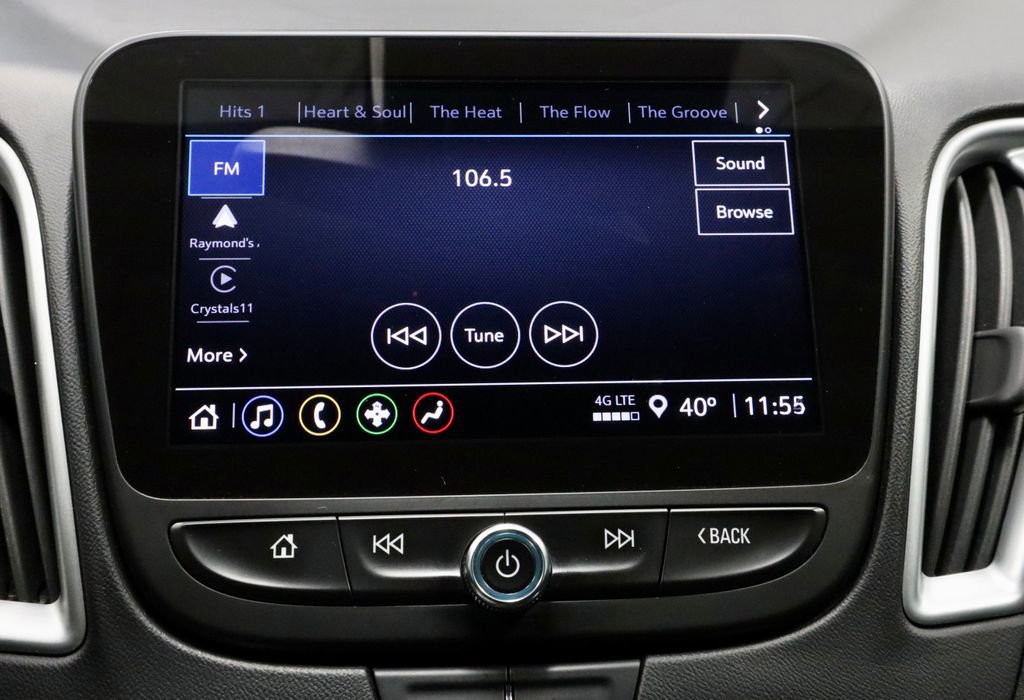 Used 2023 Chevrolet Malibu LT FWD image 3