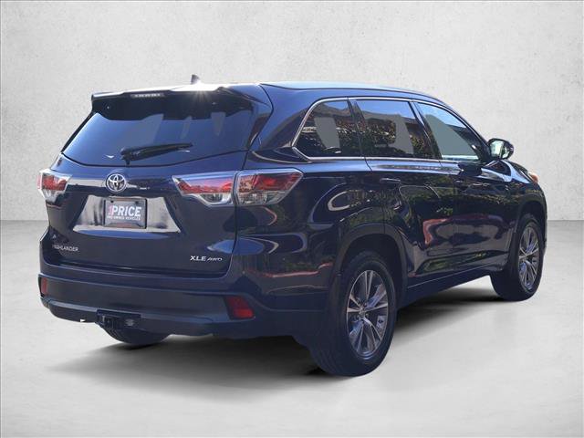 Used 2015 Toyota Highlander XLE AWD/4WD image 6