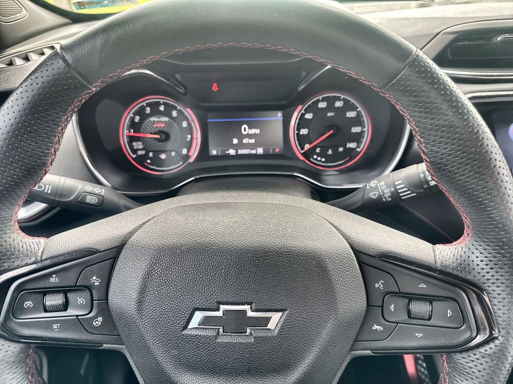Used 2022 Chevrolet TrailBlazer RS w/ Technology Package AWD/4WD image 15