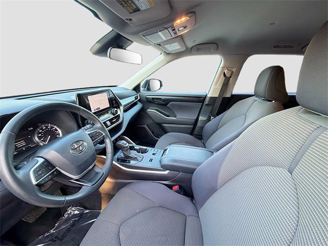 Used 2023 Toyota Highlander L image 20