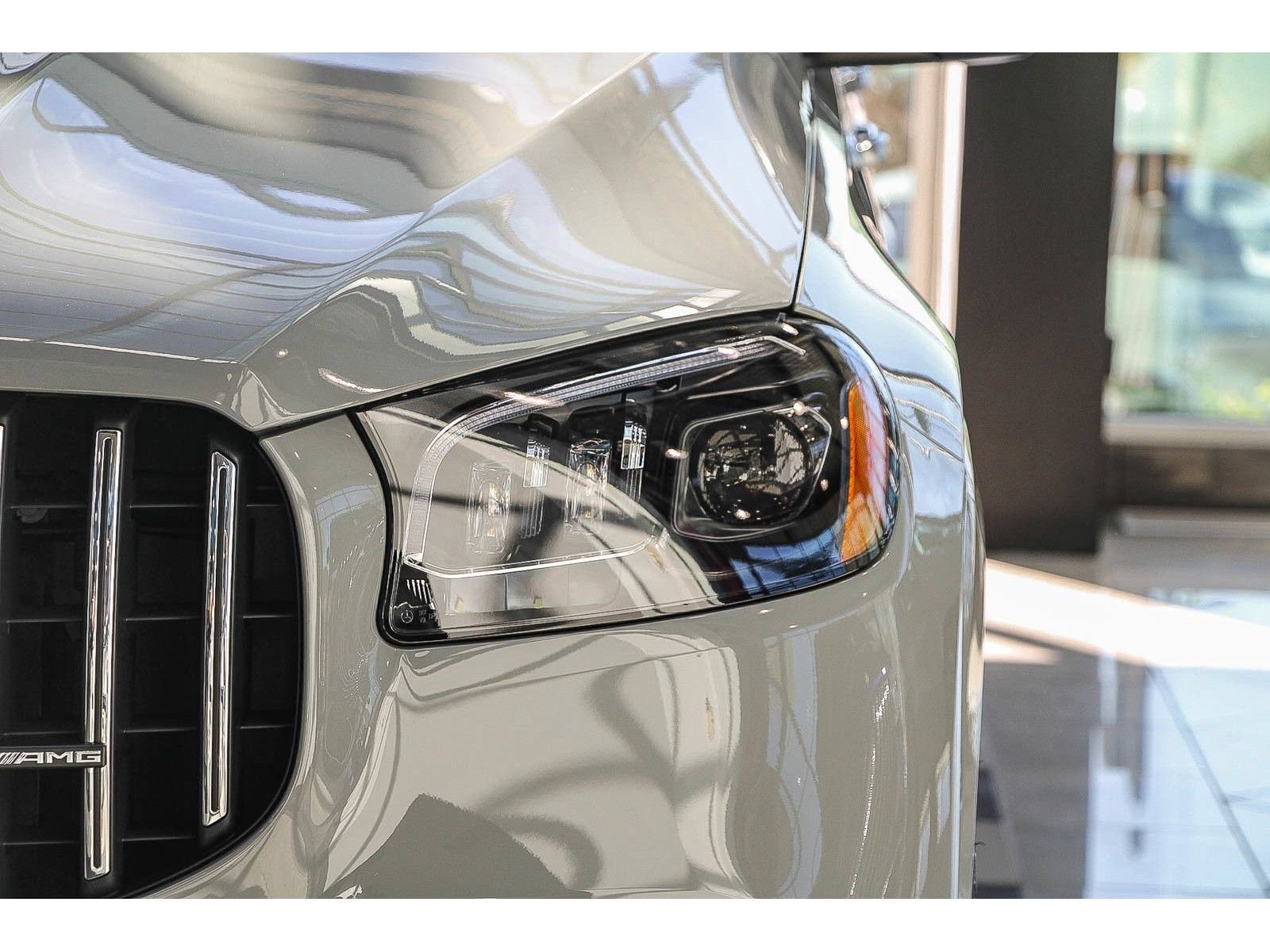 New 2026 Mercedes-Benz GLS 63 AMG 4MATIC image 8