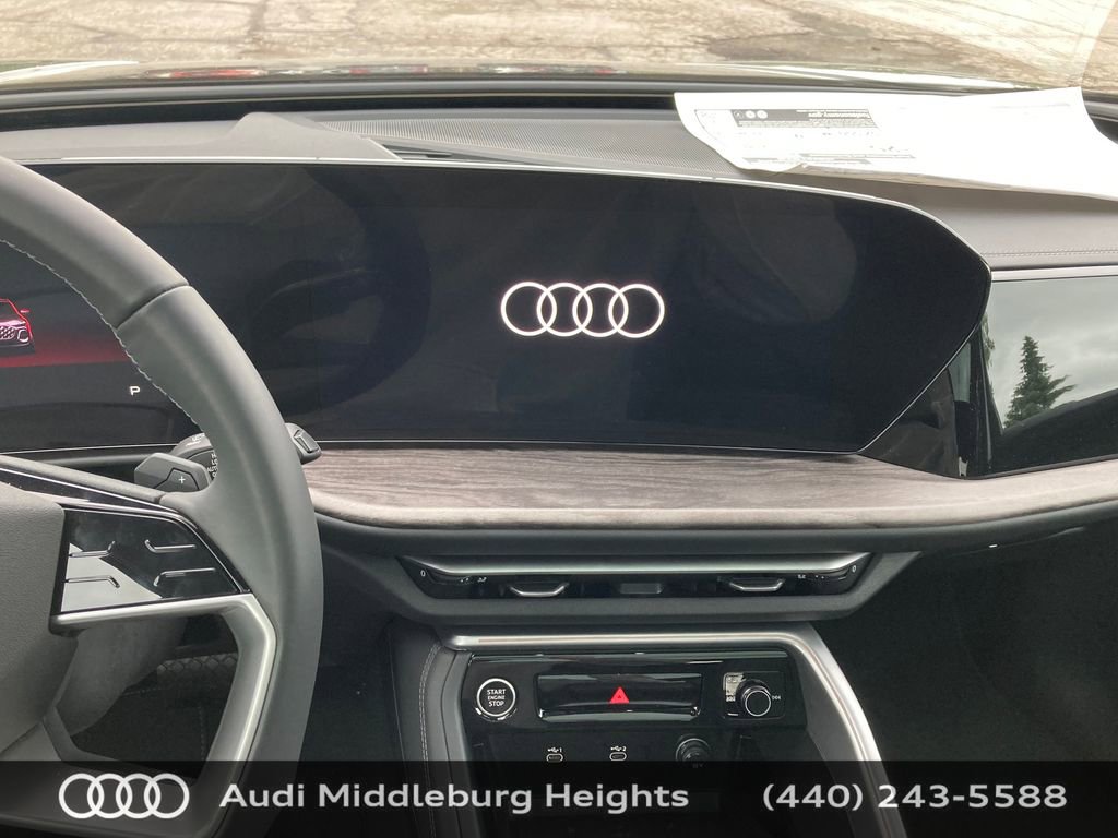 Certified 2025 Audi Q5 Premium Plus w/ Premium Plus image 38