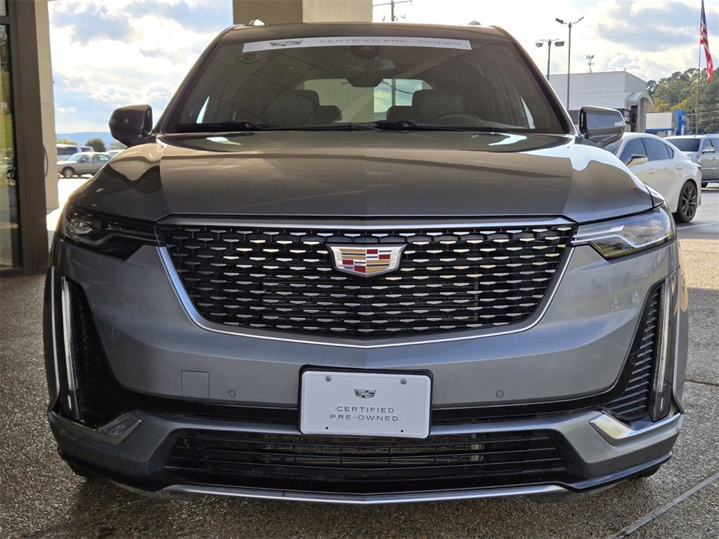 Used 2025 Cadillac XT6 Premium Luxury image 8