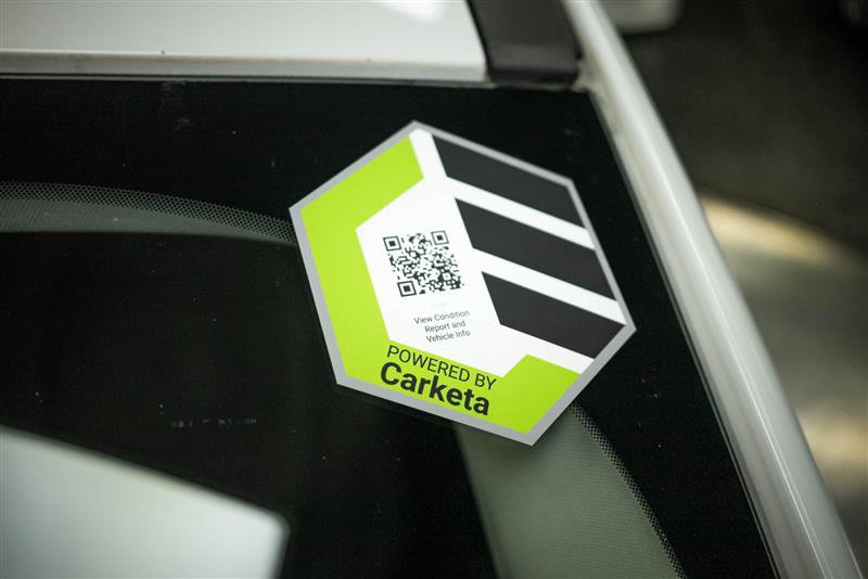 Used 2022 Ford Escape SE w/ SE Sport Appearance Package image 23