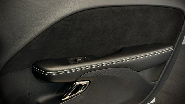 Used 2022 Dodge Challenger SRT Hellcat Redeye RWD image 16