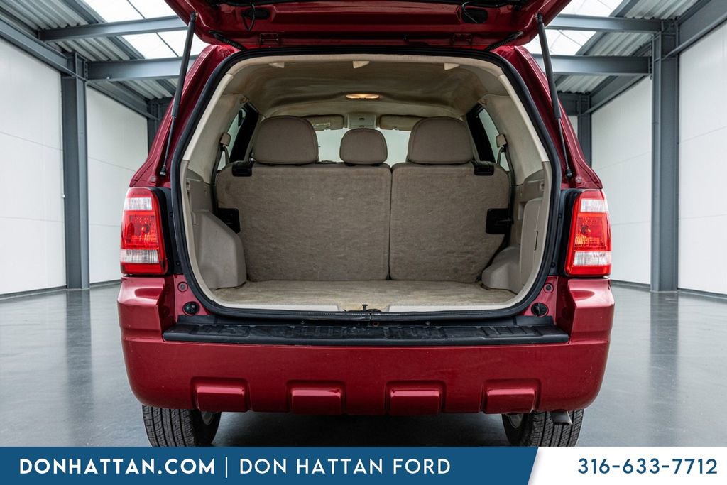 Used 2011 Ford Escape XLT image 29