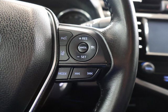 Used 2020 Toyota Camry SE w/ Carpet Mat Package FWD image 19