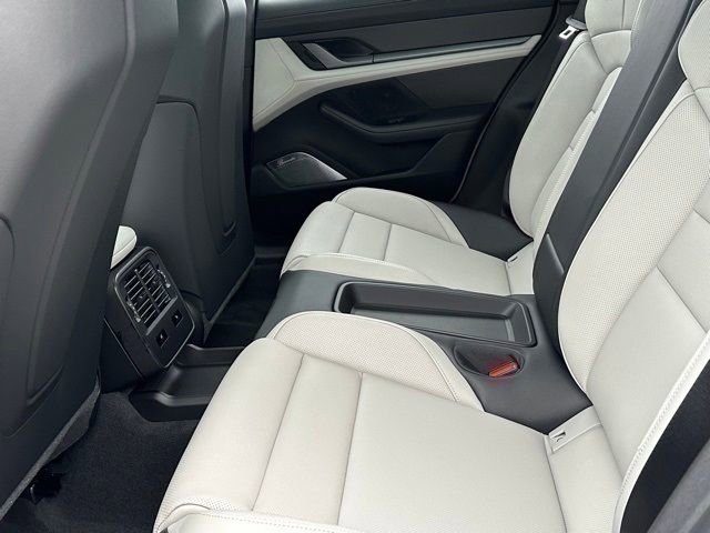 New 2024 Porsche Taycan Turbo S image 16