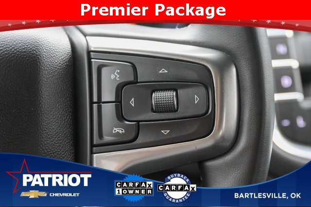 Used 2023 Chevrolet Suburban Premier image 35