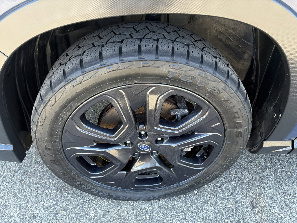 Used 2023 Subaru Ascent Onyx Edition AWD/4WD image 9