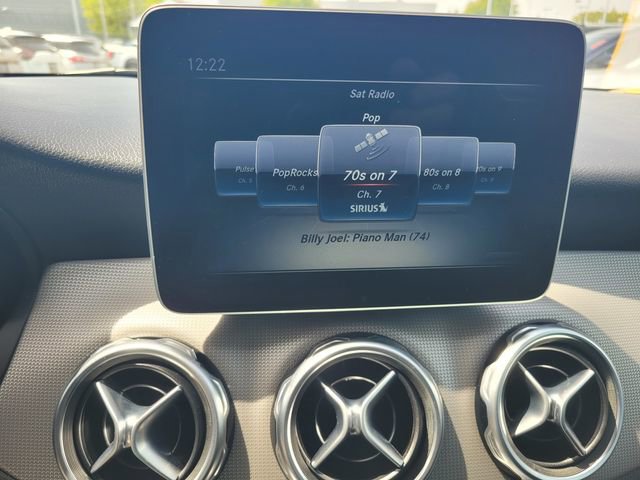Used 2020 Mercedes-Benz GLA 250 4MATIC image 24