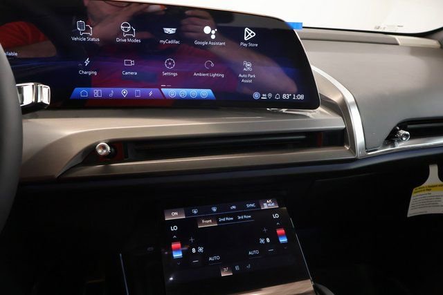 New 2026 Cadillac Vistiq Sport image 17