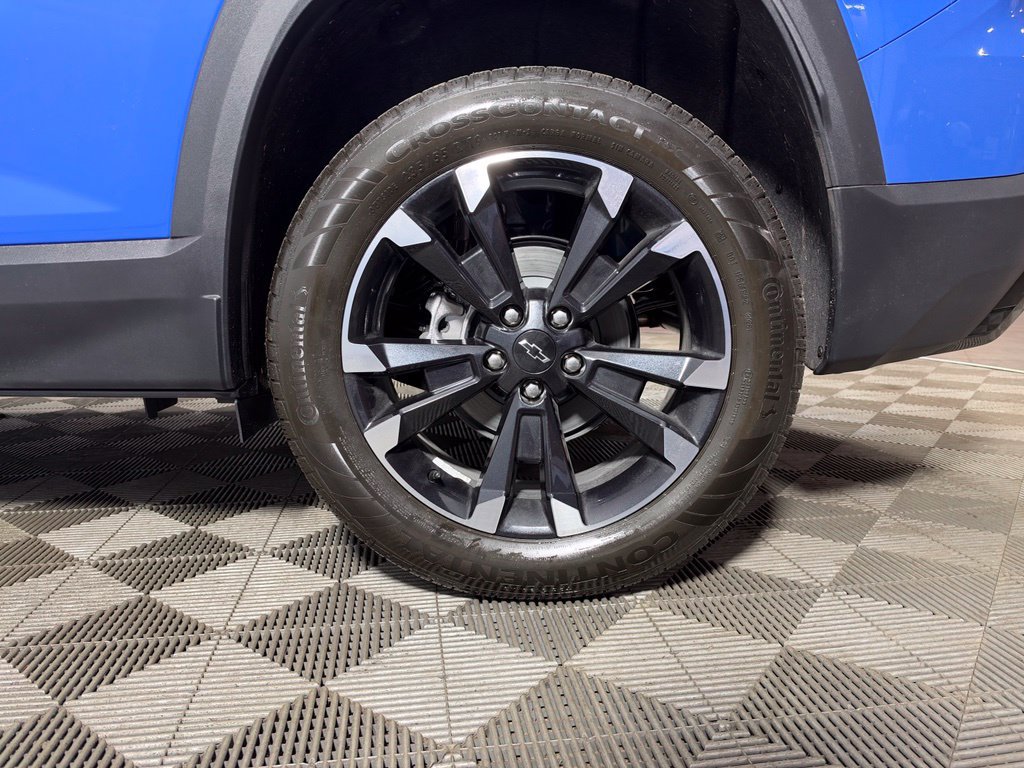 New 2027 Chevrolet Equinox RS w/ Convenience Package III FWD image 28
