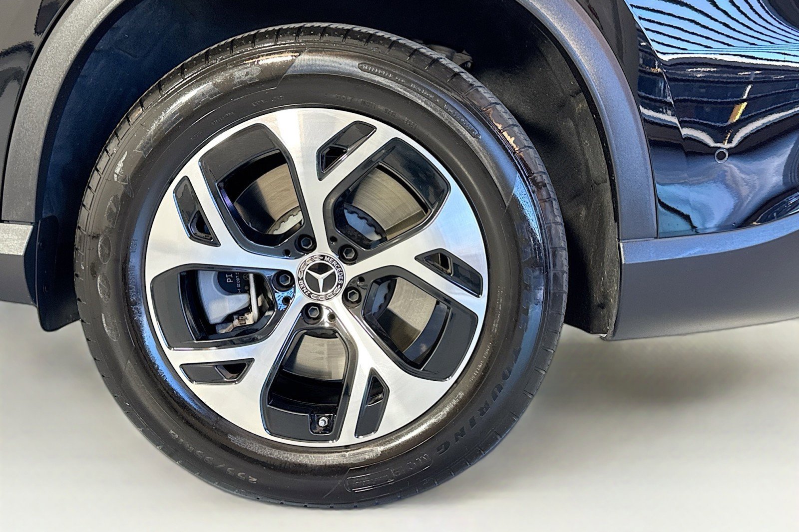 Certified 2025 Mercedes-Benz GLC 350e 4MATIC image 29