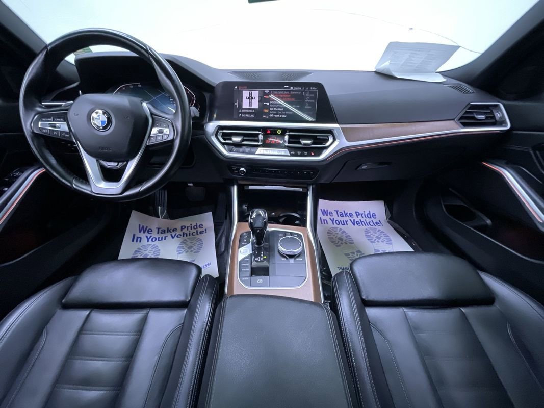 Used 2021 BMW 330i xDrive Sedan AWD/4WD image 18