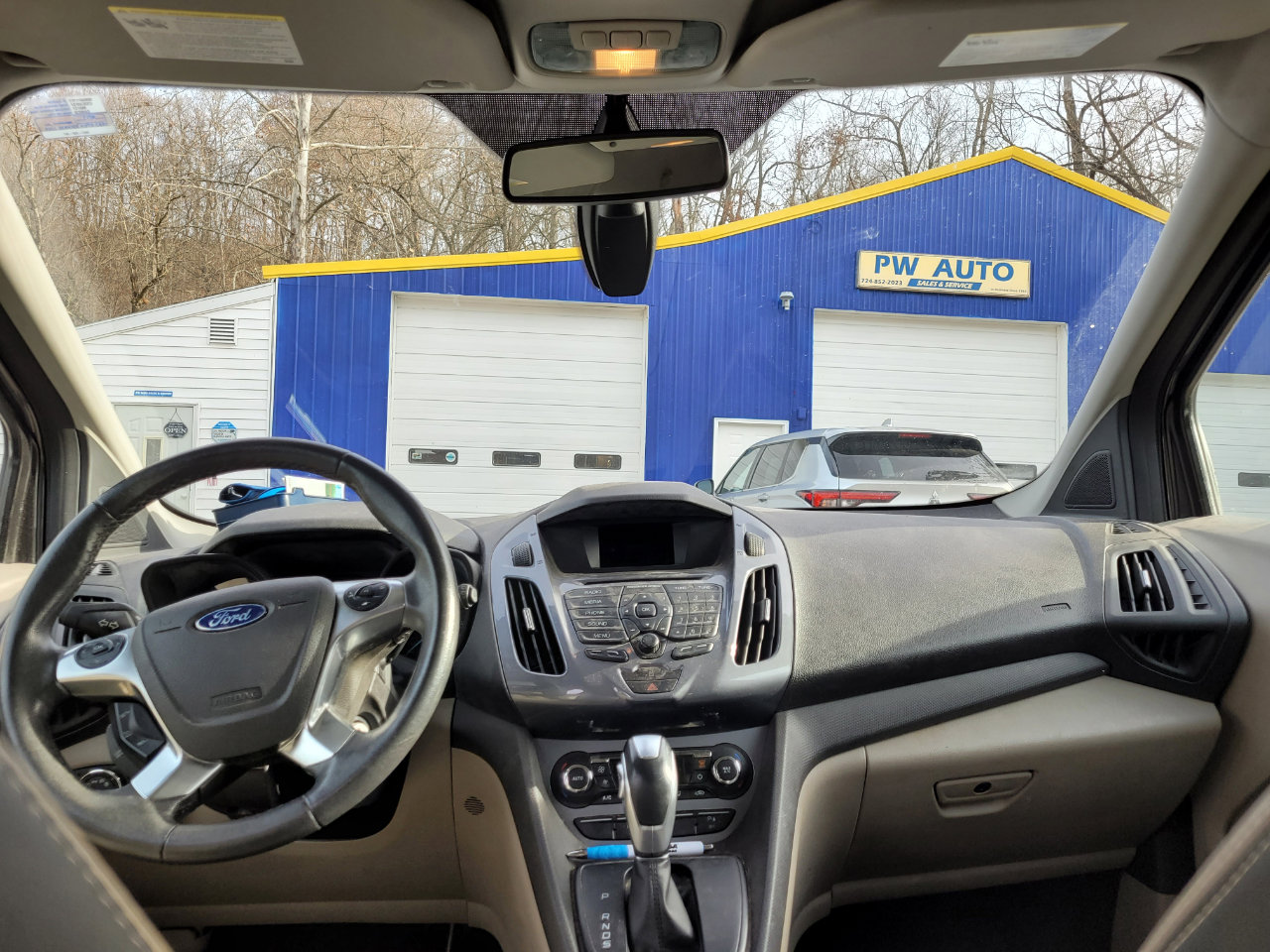 Used 2015 Ford Transit Connect Titanium image 17