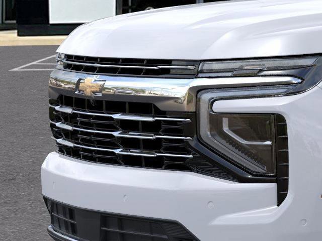 New 2026 Chevrolet Suburban LT image 13