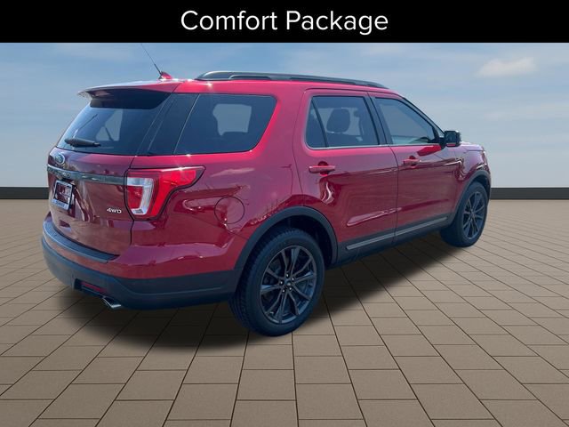 Used 2019 Ford Explorer XLT w/ Equipment Group 202A AWD/4WD image 7