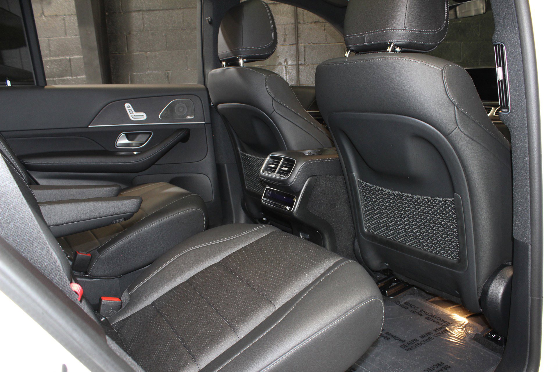 Used 2023 Mercedes-Benz GLS 450 4MATIC image 47