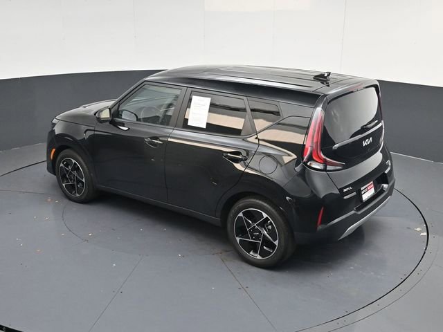 Used 2025 Kia Soul EX image 42