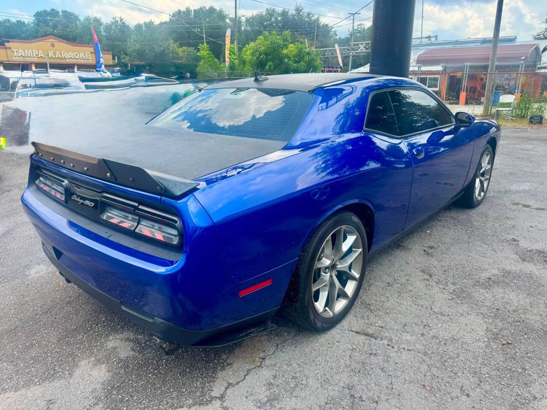 Used 2020 Dodge Challenger R/T RWD image 4
