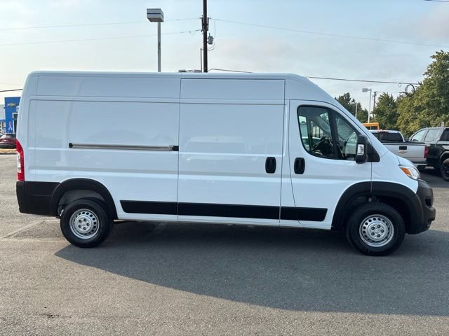 Used 2025 RAM ProMaster 2500 w/ Convenience Group FWD image 6