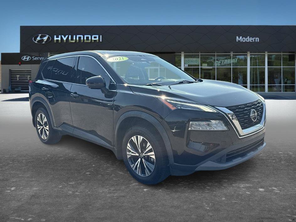 Used 2021 Nissan Rogue SV FWD image 3