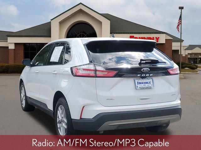 Used 2022 Ford Edge SEL w/ Convenience Package image 3